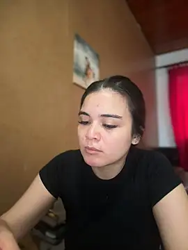 Snapshot of CamilaSofiia chatting on July 2026 09:43:01 PM CamilaSofiia online show from July 2026 09:43:01 PM