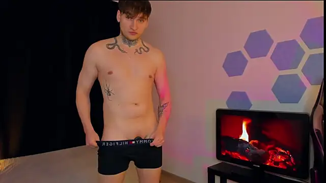 Chris Tyson online show from February 2025 11:50:01 PM