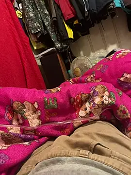 Snapshot of A6229 chatting on February 2025 11:39:02 AM A6229 online show from February 2025 11:39:02 AM