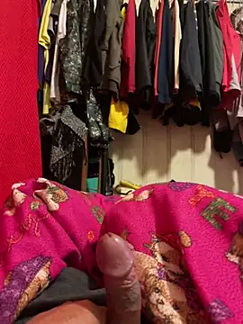 Snapshot of A6229 chatting on March 2025 05:22:02 PM A6229 online show from March 2025 05:22:02 PM