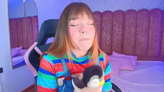 Fluffy Bubble21 online show from April 2026 04:26:02 AM