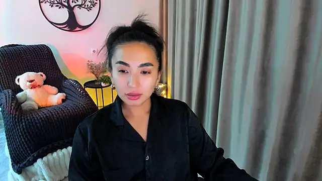 Snapshot of worldofkim chatting on November 2025 01:22:02 PM worldofkim online show from November 2025 01:22:02 PM