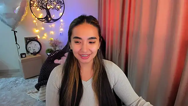 Snapshot of worldofkim chatting on April 2026 06:18:02 AM worldofkim online show from April 2026 06:18:02 AM