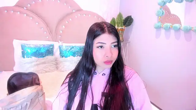 Snapshot of Miia_Thompsonn chatting on October 2025 03:31:02 AM Miia Thompsonn online show from October 2025 03:31:02 AM