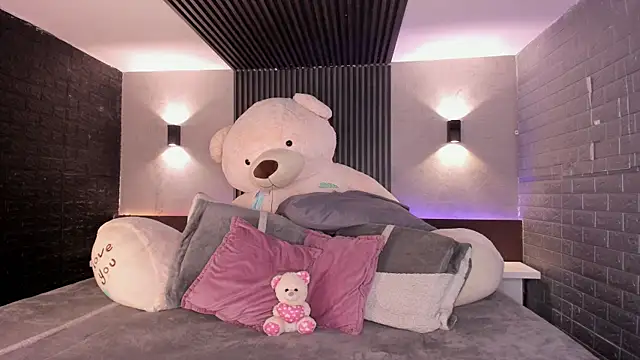 Snapshot of magic_marg chatting on March 2026 10:10:02 PM magic marg online show from March 2026 10:10:02 PM