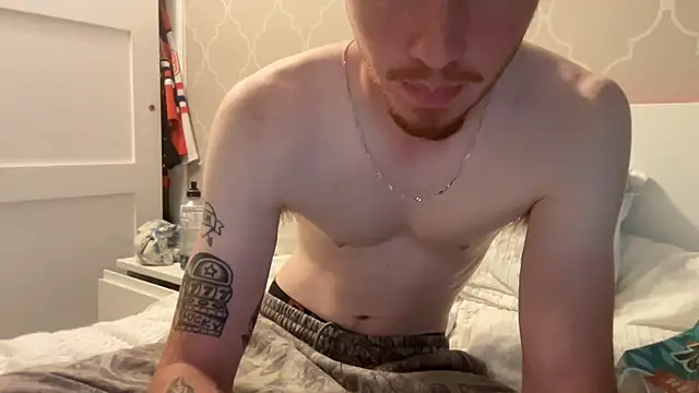 Snapshot of younghungginger chatting on July 2026 10:14:02 PM younghungginger online show from July 2026 10:14:02 PM