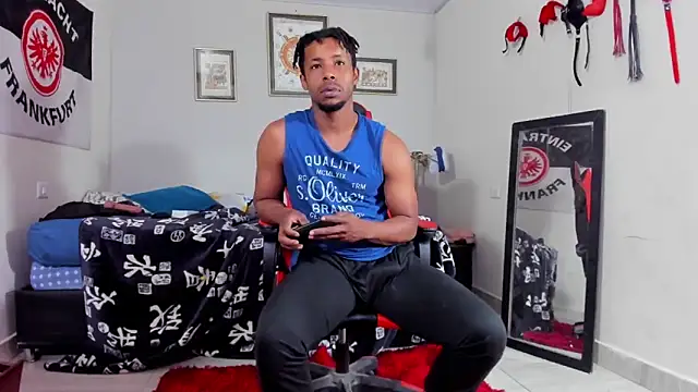 AlejoKhalifa  online show from December 2025 10:42:01 AM