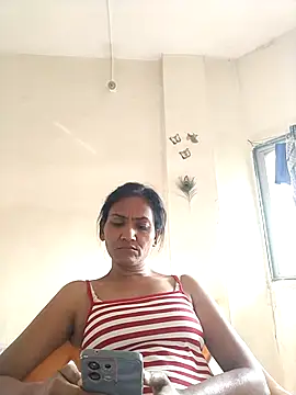 Snapshot of sunita6009 chatting on June 2026 02:27:02 AM sunita6009 online show from June 2026 02:27:02 AM