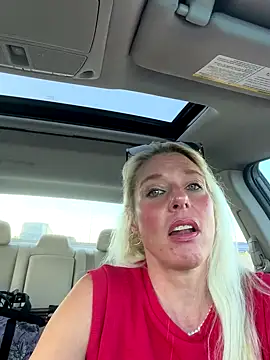 Glamazonx online show from September 2025 01:43:02 PM