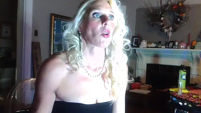 Glamazonx online show from October 2025 02:23:02 AM