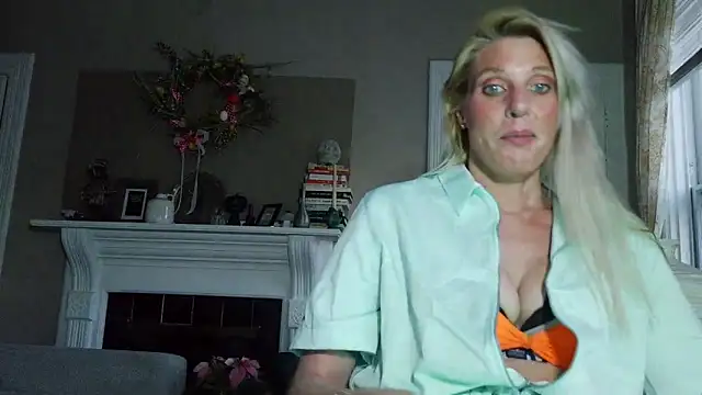 Glamazonx online show from February 2026 12:26:01 AM