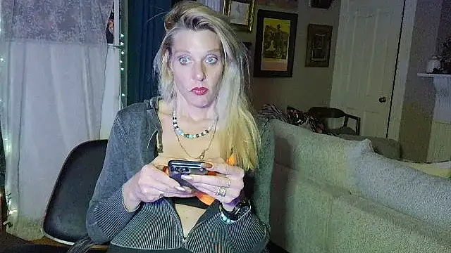 Glamazonx online show from April 2026 01:55:02 AM