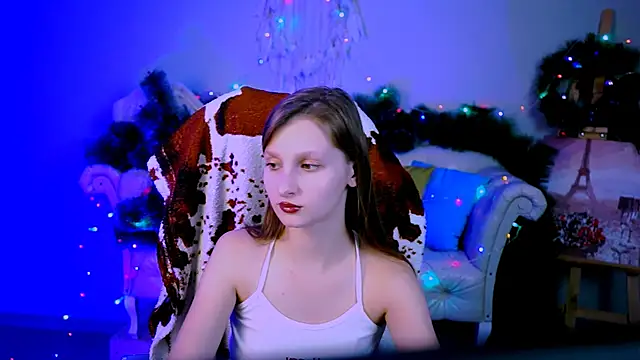 Snapshot of EllaHorton chatting on December 2024 09:56:02 AM EllaHorton online show from December 2024 09:56:02 AM