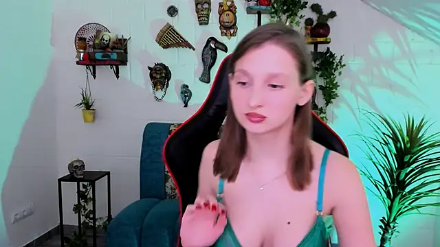 EllaHorton online show from February 2026 01:12:02 PM