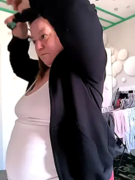 jusichka online show from March 2026 07:02:01 AM