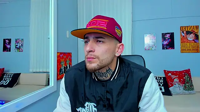 Snapshot of Drako_Lamar chatting on December 2024 12:25:02 PM Drako Lamar online show from December 2024 12:25:02 PM