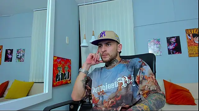 Snapshot of Drako_Lamar chatting on January 2025 04:09:01 PM Drako Lamar online show from January 2025 04:09:01 PM