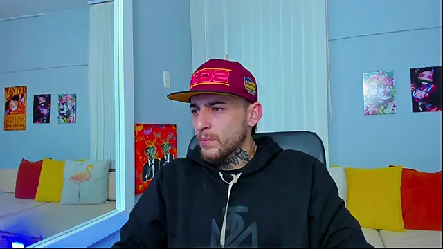 Snapshot of Drako_Lamar chatting on January 2025 01:06:02 PM Drako Lamar online show from January 2025 01:06:02 PM