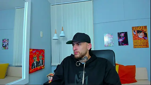 Snapshot of Drako_Lamar chatting on January 2025 12:31:02 PM Drako Lamar online show from January 2025 12:31:02 PM