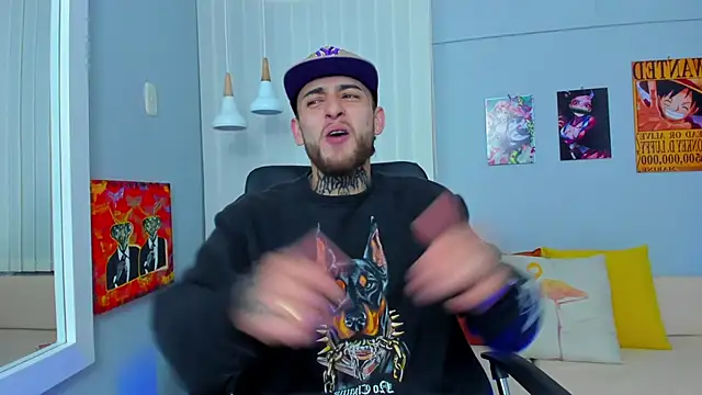 Snapshot of Drako_Lamar chatting on February 2025 12:28:01 PM Drako Lamar online show from February 2025 12:28:01 PM
