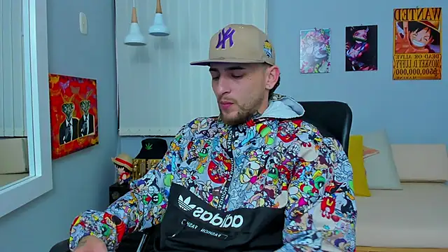 Snapshot of Drako_Lamar chatting on February 2025 12:31:01 PM Drako Lamar online show from February 2025 12:31:01 PM