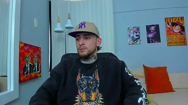 Snapshot of Drako_Lamar chatting on March 2025 04:46:02 PM Drako Lamar online show from March 2025 04:46:02 PM