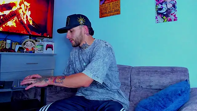 Snapshot of Drako_Lamar chatting on October 2025 12:09:01 AM Drako Lamar online show from October 2025 12:09:01 AM