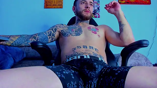 Snapshot of Drako_Lamar chatting on October 2025 08:09:02 PM Drako Lamar online show from October 2025 08:09:02 PM