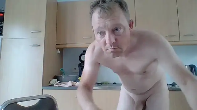 Snapshot of bertolini chatting on May 2026 03:43:01 PM bertolini online show from May 2026 03:43:01 PM
