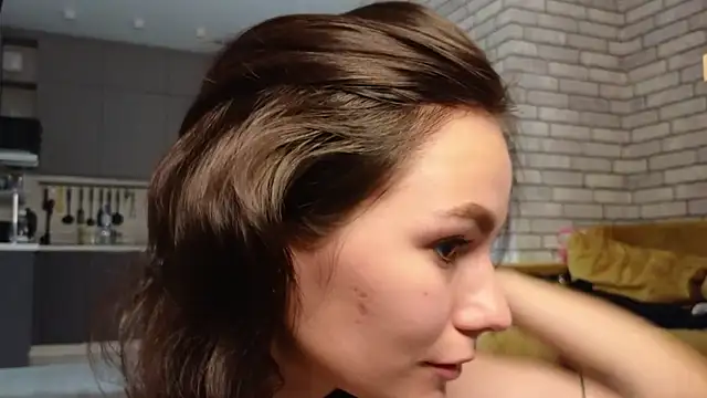 girl with snaketatto0 online show from December 2024 07:33:02 AM