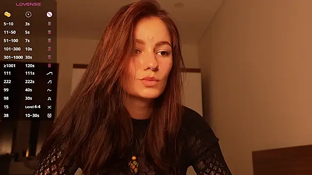 girl with snaketatto0 online show from March 2026 02:37:01 AM