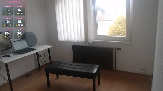 Vanda76 online show from October 2025 11:54:01 AM