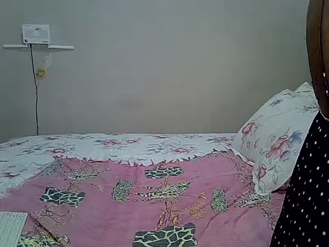 Cariepink online show from July 2026 06:34:02 PM