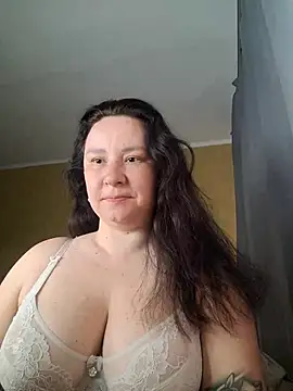 Snapshot of AlexaLexie chatting on May 2026 06:53:01 AM AlexaLexie online show from May 2026 06:53:01 AM