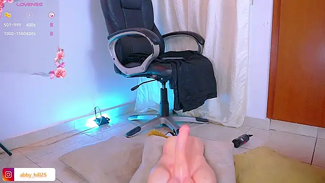 abbyhill27 online show from February 2025 07:48:01 AM