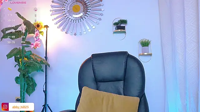 abbyhill27 online show from March 2025 02:42:02 AM