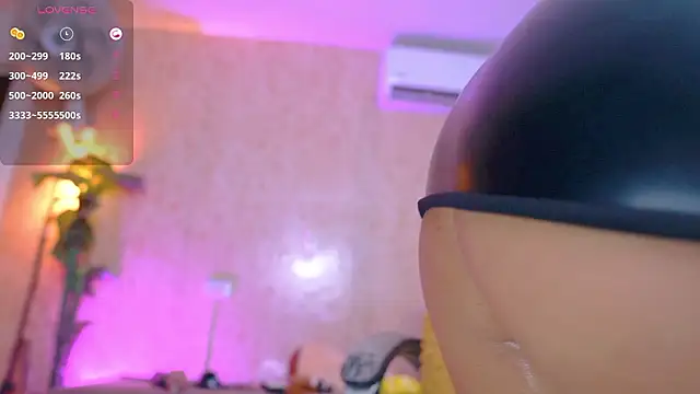 abbyhill27 online show from March 2026 09:48:02 AM