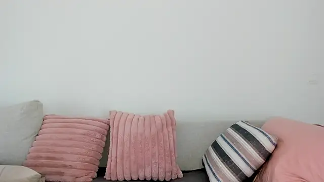 Snapshot of smileybabe chatting on October 2025 08:44:02 AM smileybabe online show from October 2025 08:44:02 AM