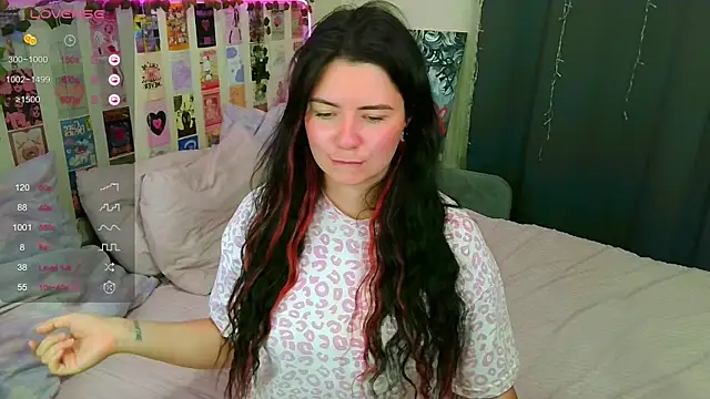 Snapshot of ss-katekisa-ss chatting on November 2025 10:31:02 PM ss-katekisa-ss online show from November 2025 10:31:02 PM