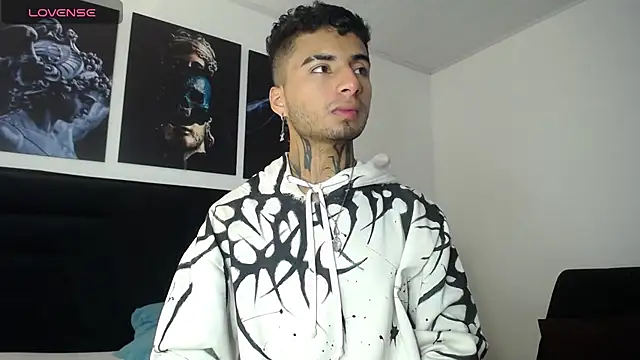 JuanCamiilo 66 online show from January 2025 02:14:02 AM