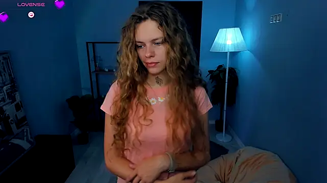 RayaNenlia online show from September 2025 05:12:01 AM