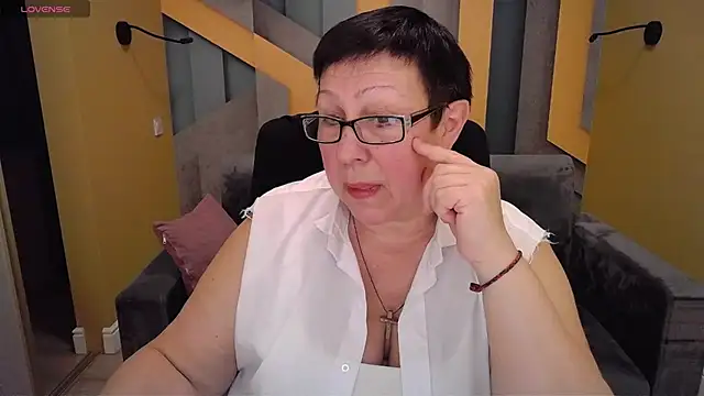 BarbaraTurners online show from January 2025 06:52:01 PM