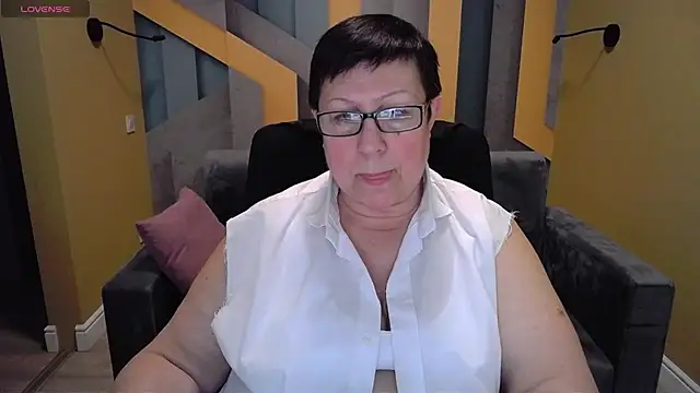 BarbaraTurners online show from January 2025 09:33:01 PM