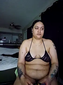 honeeyyy pot online show from December 2025 12:50:02 AM