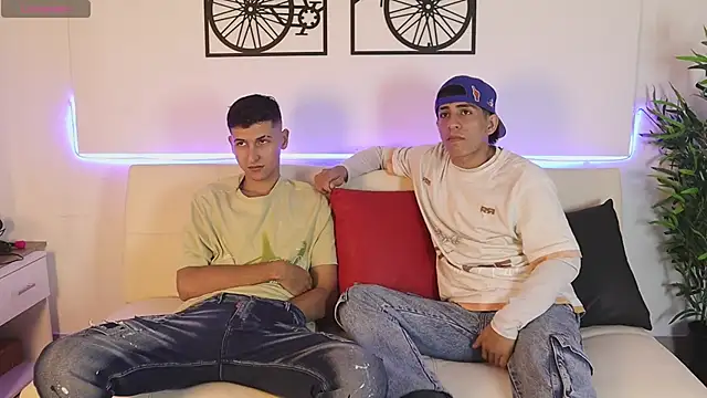 Crazy nigth01 online show from October 2025 07:25:02 PM