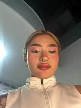 Arianavillada online show from September 2025 03:56:01 AM