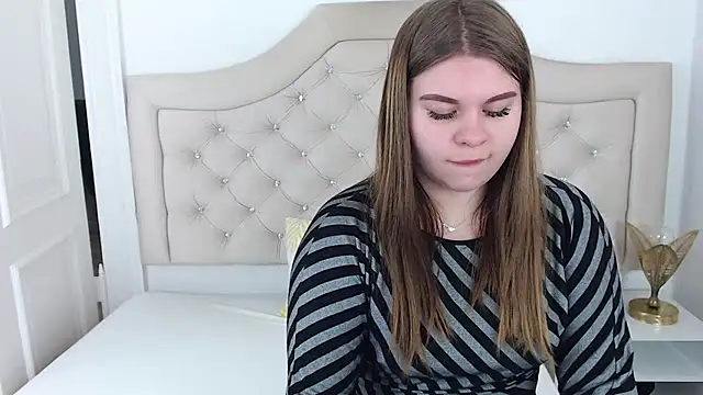 Snapshot of AbbyPleasure chatting on December 2024 12:38:01 PM AbbyPleasure online show from December 2024 12:38:01 PM