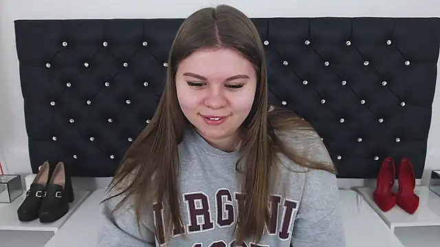 Snapshot of AbbyPleasure chatting on February 2025 09:32:01 AM AbbyPleasure online show from February 2025 09:32:01 AM