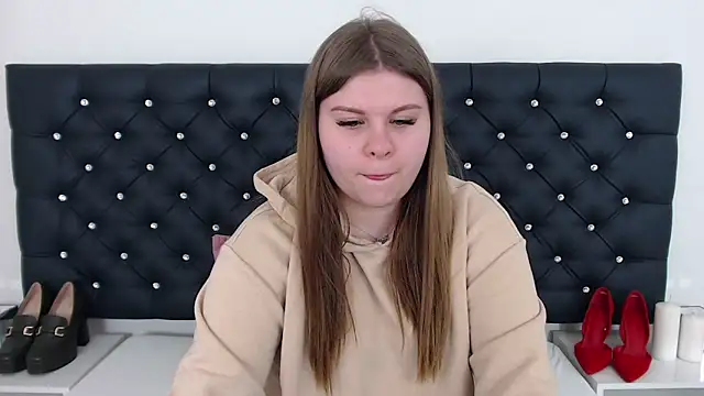 Snapshot of AbbyPleasure chatting on March 2025 04:13:01 PM AbbyPleasure online show from March 2025 04:13:01 PM