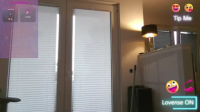 Snapshot of Hot_ToyBoy6974 chatting on March 2025 06:43:01 AM Hot ToyBoy6974 online show from March 2025 06:43:01 AM